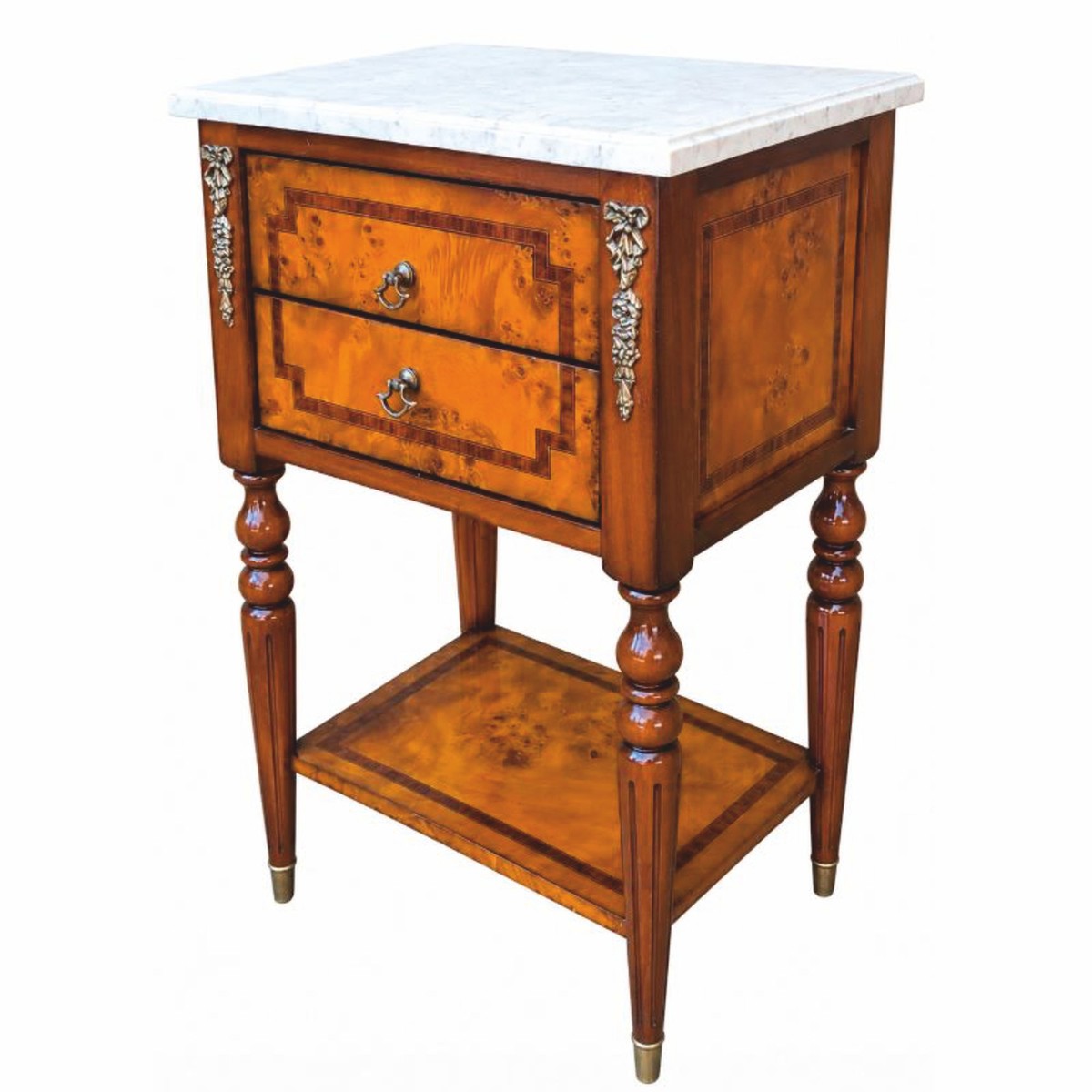 Casa Padrino Luxus Barock Beistelltisch Braun / Weiß / Silber H. 68 cm - Barockstil Nachttisch mit 2 Schubladen & Marmorplatte