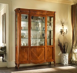 Casa Padrino Luxus Display Cabinet Brown 163 x 50 x H. 215 cm - Handcrafted Solid Wood Furniture - Luxury Quality Casa Padrino Luxus Display Cabinet Brown 163 x 50 x H. 215 cm - Handcrafted Solid Wood Furniture - Luxury Quality