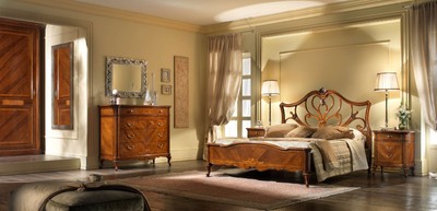 Casa Padrino Luxus Kommode Braun 135 x 60 x H. 115 cm - Handgefertigtes Massivholz Möbel mit 4 Schubladen - Luxus Qualität