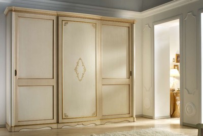 Casa Padrino Luxus Kleiderschrank Braun 308 x 73 x H. 256 cm - Handgefertigtes Massivholz Möbel mit Schiebetüren - Luxus Qualität