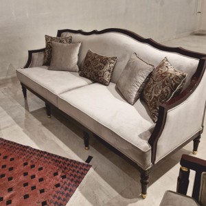 Luxus Barock Samt Sofa Grau Rotbraun Gold