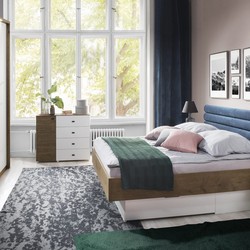 Casa Padrino luxury designer double bed blue / oak / white 160 x 200 cm with channel stitched headboard - Elegant solid wood bed - Modern bedroom furniture Casa Padrino luxury designer double bed blue / oak / white 160 x 200 cm with channel stitched headboard - Elegant solid wood bed - Modern bedroom furniture