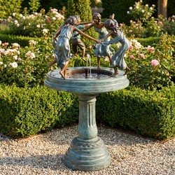 Jugendstil Bronze Springbrunnen mit acht tanzenden Kinderfiguren tuerkis bronze 135 cm