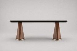 Casa Padrino Mesa de Comedor de Lujo Negro / Nogal / Oro 210 x 100 x H. 75 cm - Mesa de Comedor Moderna - Muebles de Hotel Casa Padrino Mesa de Comedor de Lujo Negro / Nogal / Oro 210 x 100 x H. 75 cm - Mesa de Comedor Moderna - Muebles de Hotel
