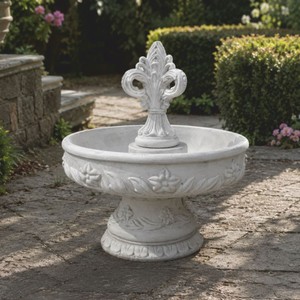 Barock Springbrunnen Weiß mit Lilie Barock Springbrunnen Weiß mit Lilie