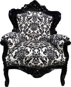 Casa Padrino Baroque Armchair King in Antique Style, Black/White Flowers, 120 x 85 x 85 cm Casa Padrino Baroque Armchair King in Antique Style, Black/White Flowers, 120 x 85 x 85 cm