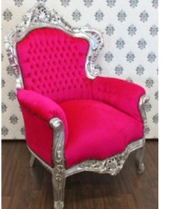 Casa Padrino Baroque Armchair King in Antique Style, Velvet in Pink, Wood Frame in Silver, 120 x 85 x 85 cm Casa Padrino Baroque Armchair King in Antique Style, Velvet in Pink, Wood Frame in Silver, 120 x 85 x 85 cm