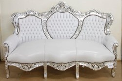Casa Padrino Baroque Sofa Set White Faux Leather / Silver - 1 Sofa 190 cm + 2 Armchairs 120 cm Casa Padrino Baroque Sofa Set White Faux Leather / Silver - 1 Sofa 190 cm + 2 Armchairs 120 cm