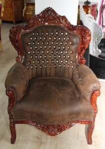 Casa Padrino Baroque Armchair Brown Leather Look with Bling Bling Stones, H 120 x W 85 x D 85 cm Casa Padrino Baroque Armchair Brown Leather Look with Bling Bling Stones, H 120 x W 85 x D 85 cm