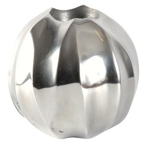 Casa Padrino Portavelas de Diseño Shine en Aluminio Pulido Plata 12,5 x 12,5 cm Casa Padrino Portavelas de Diseño Shine en Aluminio Pulido Plata 12,5 x 12,5 cm
