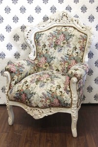 Casa Padrino Baroque Armchair King with Floral Pattern Cream, Solid Wood, 120 x 85 x 85 cm Casa Padrino Baroque Armchair King with Floral Pattern Cream, Solid Wood, 120 x 85 x 85 cm