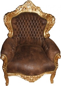 Casa Padrino Baroque Armchair in Antique Style, Brown Leather Look with Gold, 120 x 85 x 85 cm Casa Padrino Baroque Armchair in Antique Style, Brown Leather Look with Gold, 120 x 85 x 85 cm