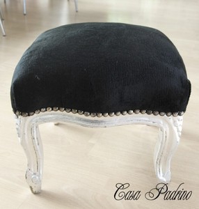 Casa Padrino Barock Fußhocker Schwarz Silber Baroque Foot Stool Black Silver Casa Padrino Barock Fußhocker Schwarz Silber Baroque Foot Stool Black Silver