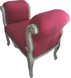 Casa Padrino Barock Hocker Schemel Barockhocker Rosa Weiß Baroque Stool Möbel Einrichtung Interior Rose White Ottoman Bench Bank Casa Padrino Barock Hocker Schemel Barockhocker Rosa Weiß Baroque Stool Möbel Einrichtung Interior Rose White Ottoman Bench Bank