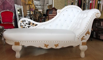 Casa Padrino Barock Chaiselongue aus Eichenholz in Weiß und Gold mit Echtleder Bezug, 170 x 65 x H. 90 cm