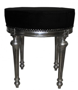 Casa Padrino Barock Sitzhocker Hocker Schwarz Silber Samt Samtstoff Baroque Stool Ottoman Antik Antique Style Furniture Wohnzimmer Interior Möbel
