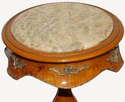 Casa Padrino Barock Beistelltisch Hellbraun Creme Marmor Platte Cream Light Brown Marble Side Table Baroque Furniture Interior