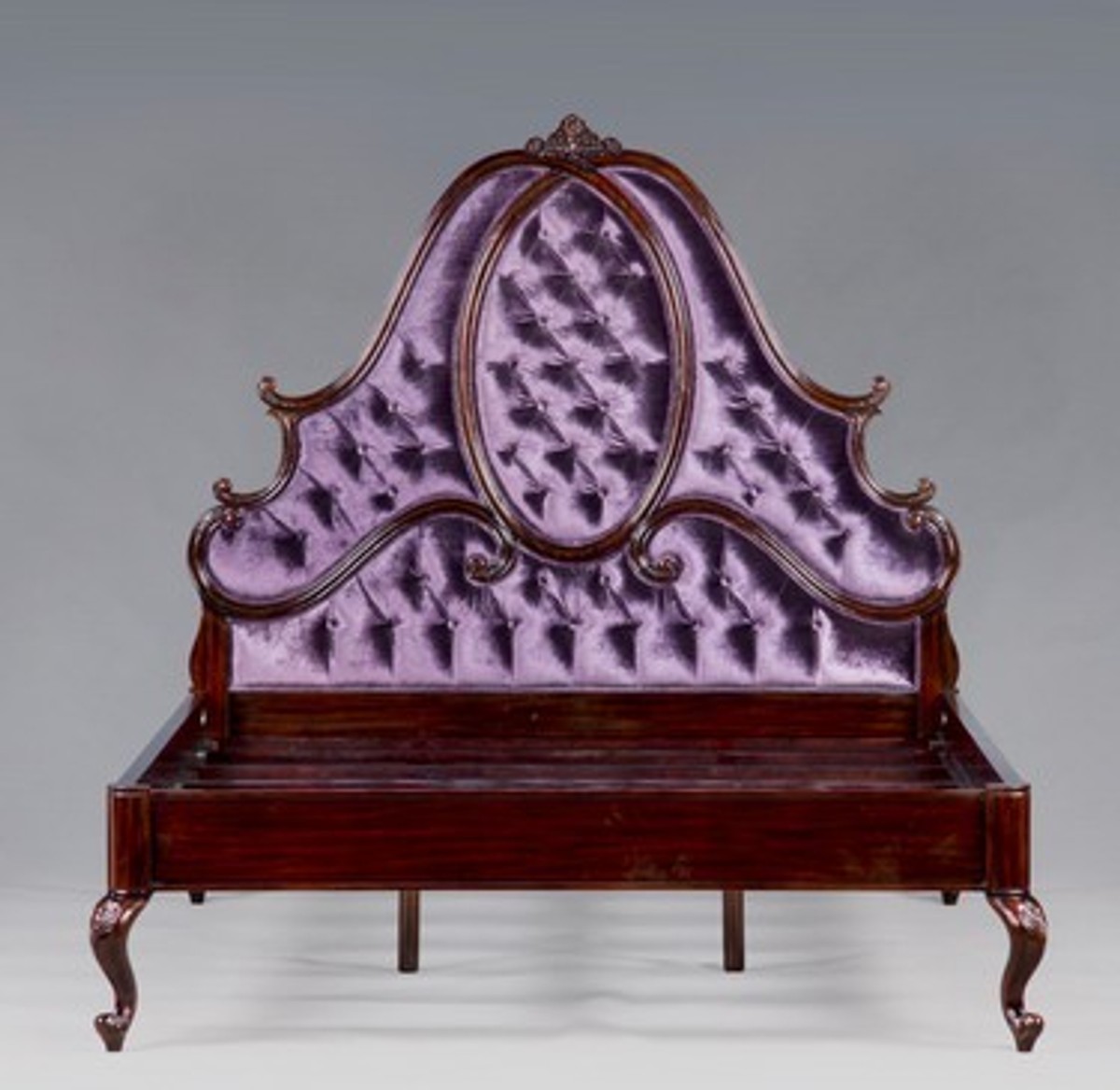 Casa Padrino luxury baroque bed mahogany purple Louis XV French luxury bed Casa Padrino luxury baroque bed mahogany purple Louis XV French luxury bed
