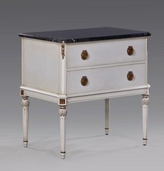 Casa Padrino Table de chevet de luxe style Louis XIV, Blanc antique / Or, 67 x 44 x H 68 cm