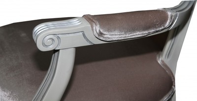 Casa Padrino Barock Esszimmerstuhl mit Armlehne Beige Weiß Silber - Luxus Designer Stuhl - 95 x 55 x 50 cm