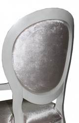 Casa Padrino Barock Esszimmerstuhl mit Armlehne Beige Weiß Silber - Luxus Designer Stuhl - 95 x 55 x 50 cm Casa Padrino Barock Esszimmerstuhl mit Armlehne Beige Weiß Silber - Luxus Designer Stuhl - 95 x 55 x 50 cm