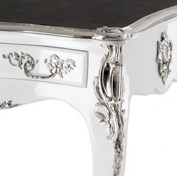 Casa Padrino Luxury Baroque Desk in High Gloss White with Silver Applications and Leather Look, 140 x 80 x 81 cm Casa Padrino Luxury Baroque Desk in High Gloss White with Silver Applications and Leather Look, 140 x 80 x 81 cm