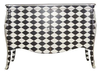 Casa Padrino Cómoda Barroca Ajedrez Negro / Blanco 120 cm - Mueble de Lujo con 2 Puertas Casa Padrino Cómoda Barroca Ajedrez Negro / Blanco 120 cm - Mueble de Lujo con 2 Puertas