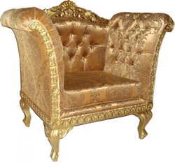 Casa Padrino Baroque Lounge Armchair Gold Pattern / Gold, Solid Mahogany Wood, Velvet, 102 x 70 x 70 cm Casa Padrino Baroque Lounge Armchair Gold Pattern / Gold, Solid Mahogany Wood, Velvet, 102 x 70 x 70 cm