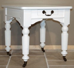 Casa Padrino Shabby Chic Side Table White 60 x 60 cm - Country House Style Table made of Solid Pine Wood