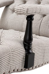 Casa Padrino Luxury Baroque Lounge Chair Cream / Brown Checkered - Width 72 cm, Depth 93.5 cm, Height 91 cm Casa Padrino Luxury Baroque Lounge Chair Cream / Brown Checkered - Width 72 cm, Depth 93.5 cm, Height 91 cm