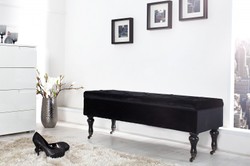Casa Padrino Banquette Baroque avec Coffre en Noir, Velours, Pieds en Bois avec Roulettes, 110 x 40 x 40 cm Casa Padrino Banquette Baroque avec Coffre en Noir, Velours, Pieds en Bois avec Roulettes, 110 x 40 x 40 cm