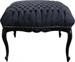 Casa Padrino Barock Sitzhocker groß großer Hocker Eckiger Hocker Sitzbank Bank Hotelhocker Hotelbank Schwarz Samtstoff Baroque Stool Ottoman Black Velvet Casa Padrino Barock Sitzhocker groß großer Hocker Eckiger Hocker Sitzbank Bank Hotelhocker Hotelbank Schwarz Samtstoff Baroque Stool Ottoman Black Velvet