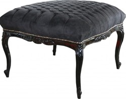 Casa Padrino Barock Sitzhocker groß großer Hocker Eckiger Hocker Sitzbank Bank Hotelhocker Hotelbank Schwarz Samtstoff Baroque Stool Ottoman Black Velvet Casa Padrino Barock Sitzhocker groß großer Hocker Eckiger Hocker Sitzbank Bank Hotelhocker Hotelbank Schwarz Samtstoff Baroque Stool Ottoman Black Velvet