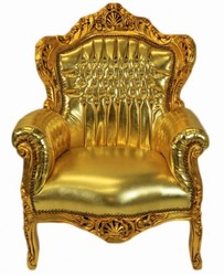 Casa Padrino Barock Sessel King Gold/Gold Lederoptik mit Glitzersteinen, 120 x 85 x 85 cm Casa Padrino Barock Sessel King Gold/Gold Lederoptik mit Glitzersteinen, 120 x 85 x 85 cm