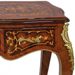 Casa Padrino Scrivania Barocca di Lusso Segretario in Mogano, Legno Massello, Stile Antico, 120 x 60 x 80 cm Casa Padrino Scrivania Barocca di Lusso Segretario in Mogano, Legno Massello, Stile Antico, 120 x 60 x 80 cm