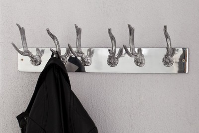 Casa Padrino Perchero de pared de diseño con 6 ganchos - Plata - 50 x 15 x 8 cm