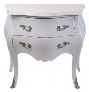 Casa Padrino Baroque Chest of Drawers in Antique Style High-Gloss White - Luxurious Wooden Sideboard - Width 80 cm x Depth 45 cm x Height 75 cm Casa Padrino Baroque Chest of Drawers in Antique Style High-Gloss White - Luxurious Wooden Sideboard - Width 80 cm x Depth 45 cm x Height 75 cm