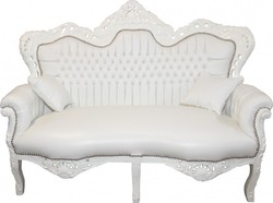 Casa Padrino Divano Barocco 2 Posti Master Effetto Pelle Bianco, L 160 x A 120 x P 70 cm - Arredo Soggiorno di Lusso Casa Padrino Divano Barocco 2 Posti Master Effetto Pelle Bianco, L 160 x A 120 x P 70 cm - Arredo Soggiorno di Lusso