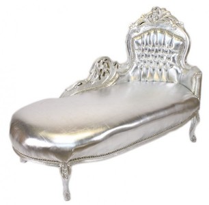 Casa Padrino Chaise Longue Baroque en Argent avec Similicuir, 155 x 70 x 100 cm, Recamiere Style Antique Casa Padrino Chaise Longue Baroque en Argent avec Similicuir, 155 x 70 x 100 cm, Recamiere Style Antique
