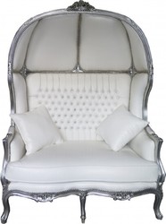 Casa Padrino Barock 2er Ballon Sofa Weiß Lederoptik / Silber - Breite 132 cm - Luxuriöse Sitzgelegenheit Casa Padrino Barock 2er Ballon Sofa Weiß Lederoptik / Silber - Breite 132 cm - Luxuriöse Sitzgelegenheit