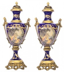 Casa Padrino Set di Coppe Barocche in Porcellana Azzurro / Oro L 26 x A 63 cm - 2 Pezzi - Decorazione per Hotel di Lusso Casa Padrino Set di Coppe Barocche in Porcellana Azzurro / Oro L 26 x A 63 cm - 2 Pezzi - Decorazione per Hotel di Lusso