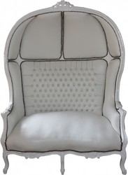 Casa Padrino Baroque 2-Seater Balloon Sofa White Faux Leather / White 132 x 180 x 84 cm - Luxury Lounge Furniture Casa Padrino Baroque 2-Seater Balloon Sofa White Faux Leather / White 132 x 180 x 84 cm - Luxury Lounge Furniture