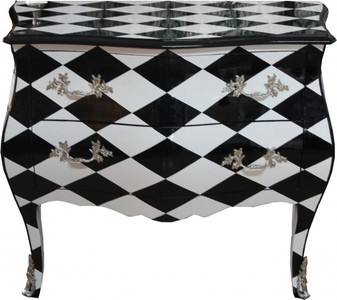 Casa Padrino Barock Kommode Karo Muster Schwarz Weiss Kariert Antik Stil Luxus - Baroque chest of drawers checkered pattern black white checkered antique style luxury Casa Padrino Barock Kommode Karo Muster Schwarz Weiss Kariert Antik Stil Luxus - Baroque chest of drawers checkered pattern black white checkered antique style luxury