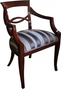 Casa Padrino Luxus Barock Stuhl Stilmöbel Baroque Luxury Chair Braun Mahagoni Mahagony Holz Mäander