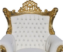 Casa Padrino Baroque Armchair Al Capone Antique Style White / Gold with Rhinestones 128 x 90 x 80 cm Casa Padrino Baroque Armchair Al Capone Antique Style White / Gold with Rhinestones 128 x 90 x 80 cm