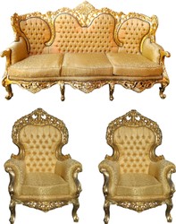 Casa Padrino Barock Wohnzimmer Set Versailles II Gold Muster / Antik Gold - 3er Sofa + 2 Sessel Casa Padrino Barock Wohnzimmer Set Versailles II Gold Muster / Antik Gold - 3er Sofa + 2 Sessel