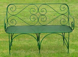 Casa Padrino Banco de Jardín Estilo Art Déco, Asiento Perforado, Verde, 1,2m x 0,48m x 0,9m