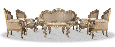Casa Padrino Barock Sofa Set 3er Sofa 4 Sessel und Tisch mit Glasplatte - Antik Stil Gold 220 x 70 x 130 cm Casa Padrino Barock Sofa Set 3er Sofa 4 Sessel und Tisch mit Glasplatte - Antik Stil Gold 220 x 70 x 130 cm