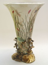 Casa Padrino Jarrón Modernista de Porcelana y Latón Blanco Verde Bronce - Altura 46 cm - Edición Limitada
