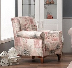 Casa Padrino Designer Bergère Sessel Stuttgart mit floralem Muster in Weiß und Rose, 93 x 80 x H 97 cm